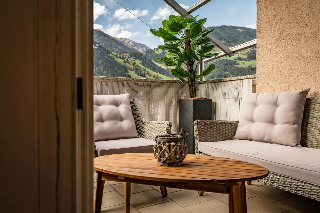 Gaestehaus Wiesengrund & Apart Sporer Mayrhofen Zewnętrze zdjęcie