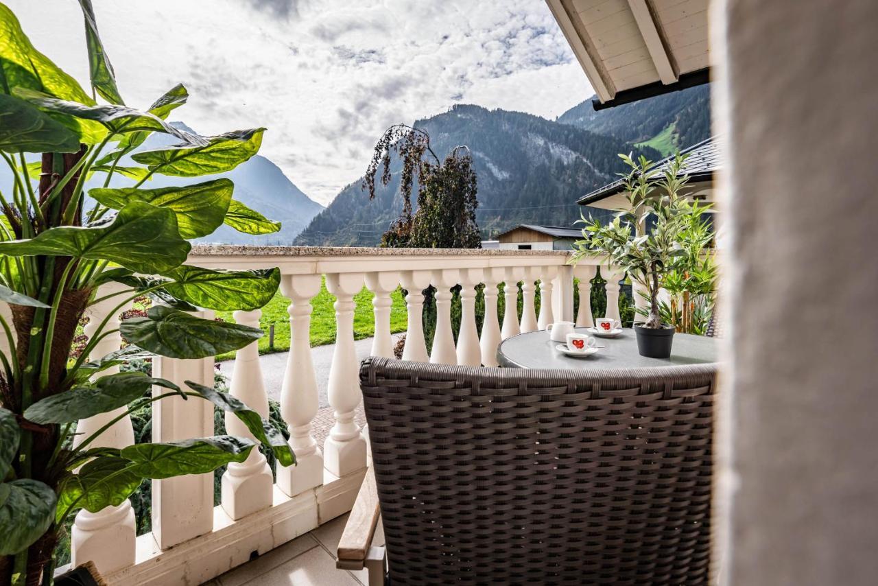 Gaestehaus Wiesengrund & Apart Sporer Mayrhofen Zewnętrze zdjęcie